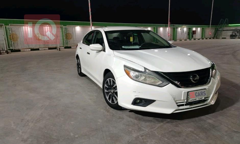 نيسان ألتيما